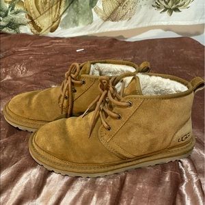 Womens Size 9 Uggs ♥️♥️♥️ LIKE NEW
